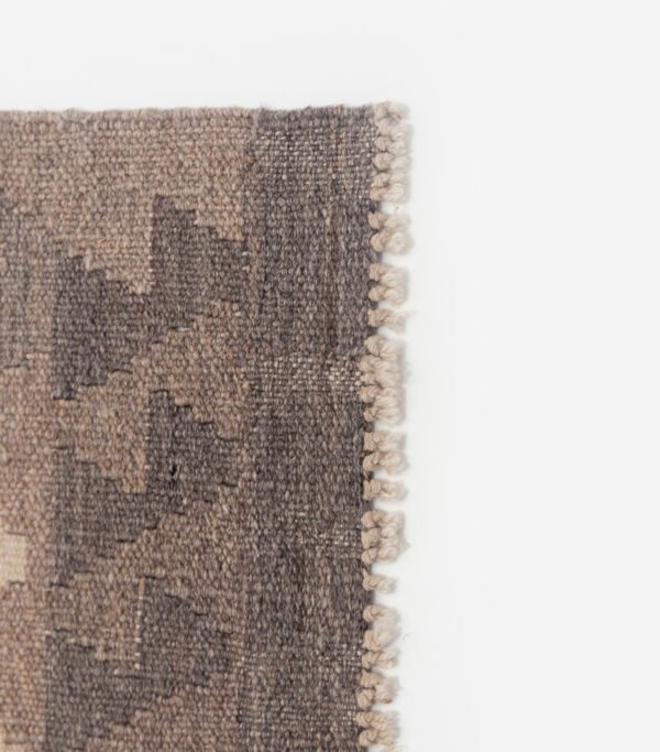 Modern Hand-Knotted Kilim 5'8" x 8'1"