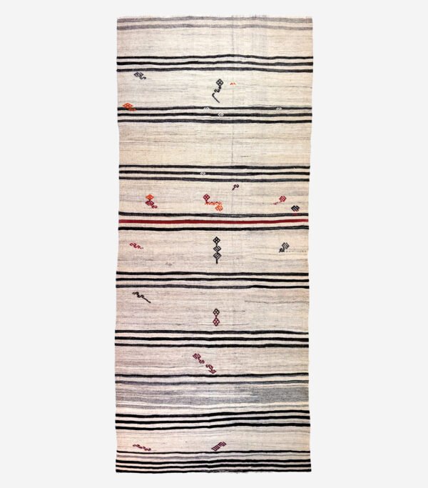 MM_Web_Product_Image_Rugs_1 Hand-Knotted Vintage 4'7" x 10'9"